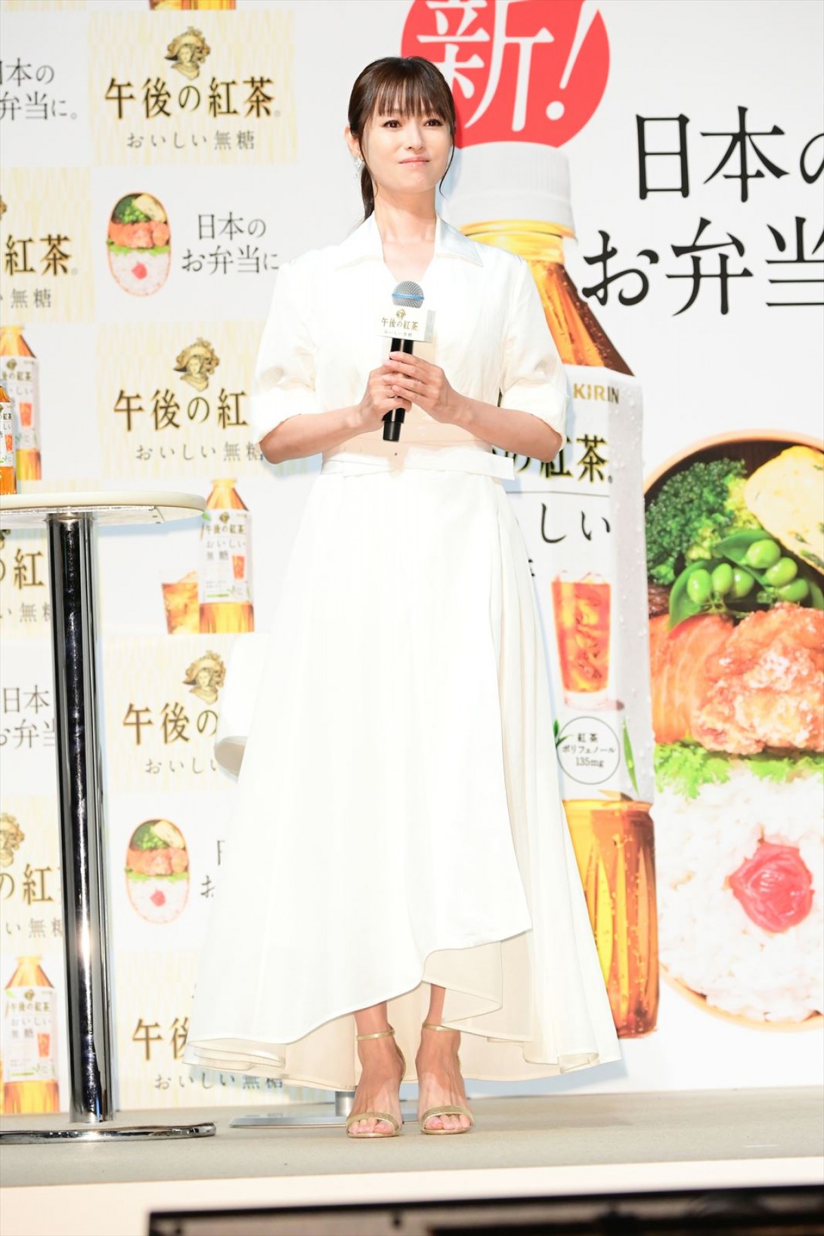 深田恭子＆中条あやみが美の共演！ 「すごく新鮮」純白ドレス姿披露