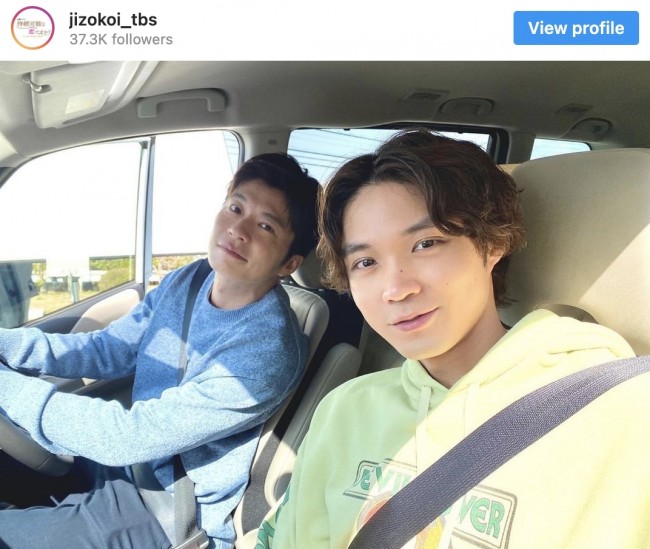 (左から)田中圭、磯村勇斗 ※ドラマ『持続可能な恋ですか?』公式インスタグラム