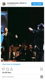 木梨憲武がステージで東京フィルハーモニー交響楽団と共演　※「木梨憲武」インスタグラム