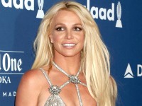 ブリトニー・スピアーズの結婚を受け、不仲の母と妹が反応