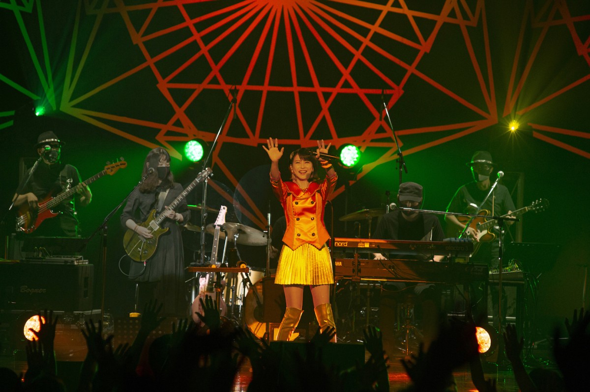 森高千里、“4年越し”全国ツアー完走「やっぱりコンサートは最高」　デビュー35周年記念ライブ開催も発表