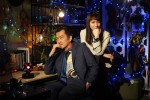 ドラマスペシャル『監察の一条さん』より（左から）吉田鋼太郎、吉岡里帆