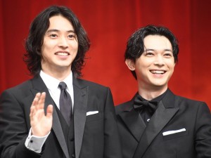 山崎賢人 盟友 吉沢亮からの絶賛に うれしいっすね と破顔 22年6月30日 映画 ニュース クランクイン