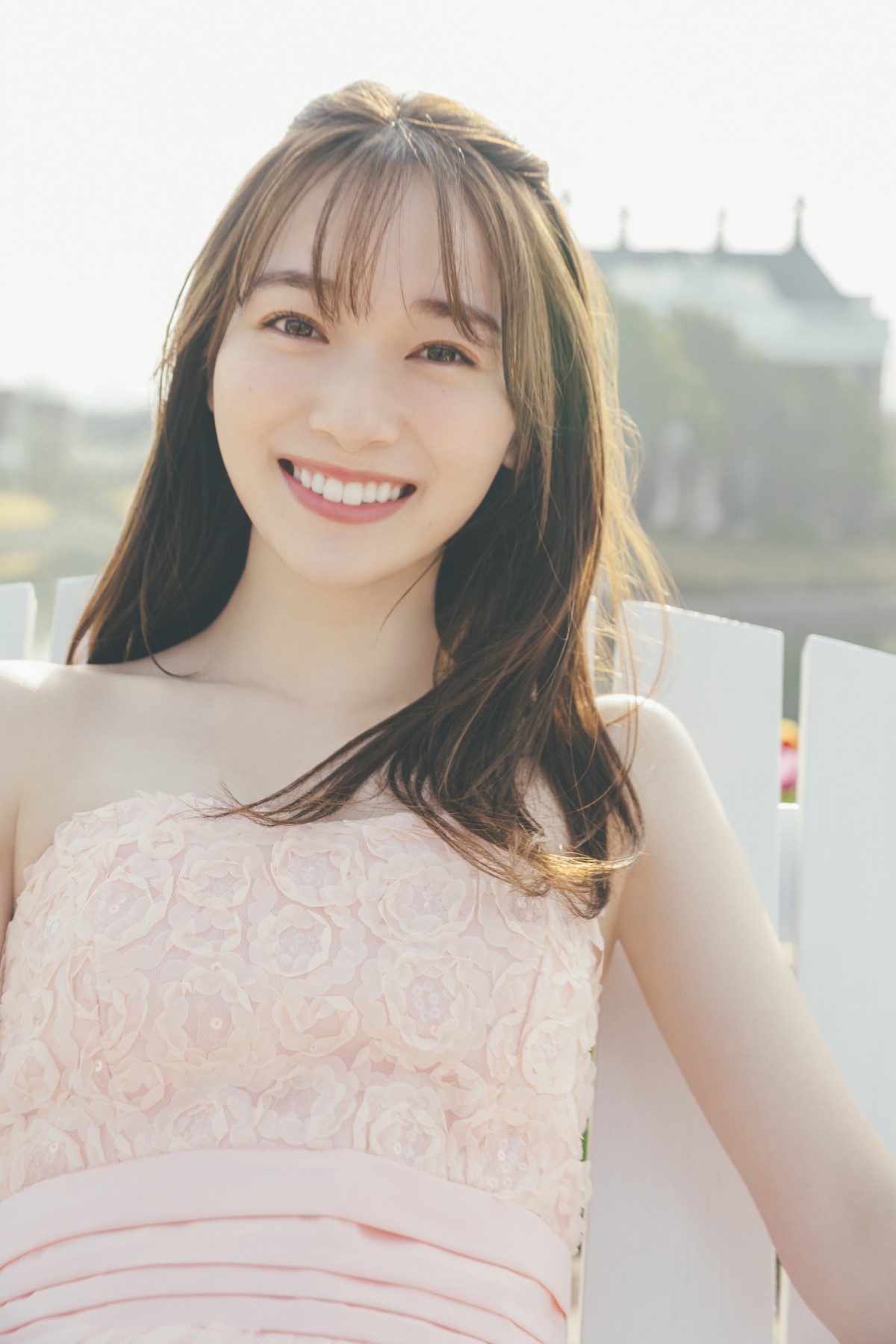 櫻坂46・守屋麗奈が愛らしいエプロン姿　“おうちデート”をテーマに