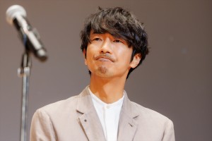 眞島秀和、「第12回 衛星放送協会 オリジナル番組アワード」授賞式に登場