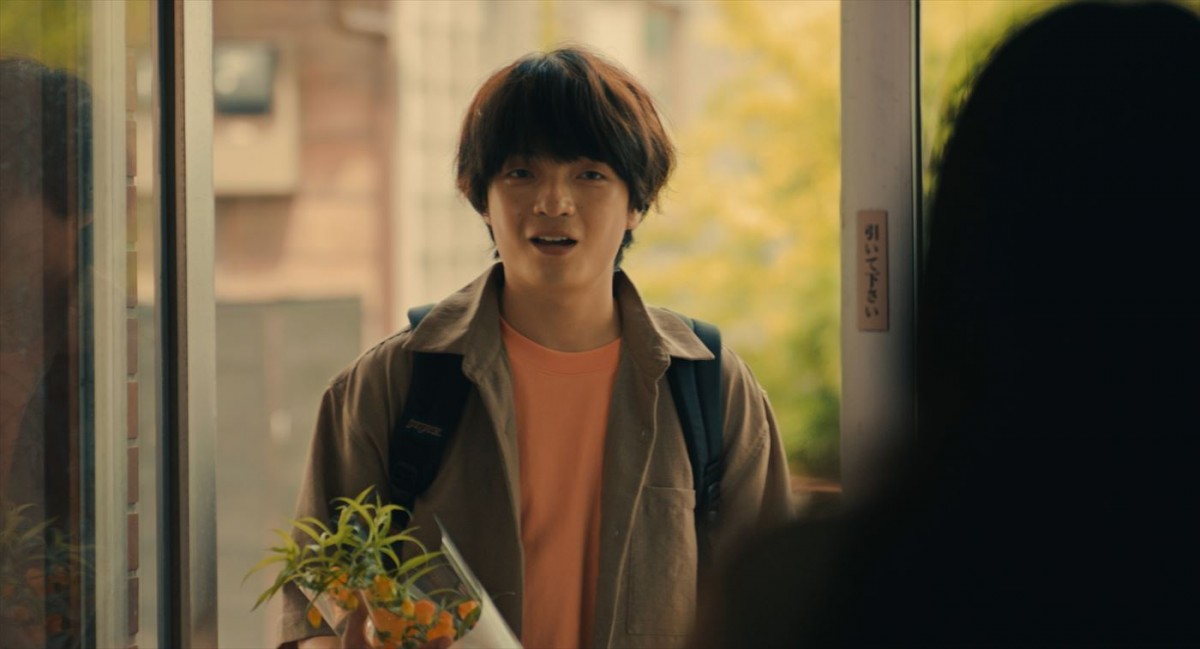 福地桃子主演映画『あの娘は知らない』に岡山天音らが出演　作品のキーとなる場面写真公開