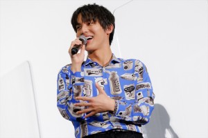 中川大志、映画『ソニック・ザ・ムービー／ソニック vs ナックルズ』ソニック祭り初日舞台あいさつに登場