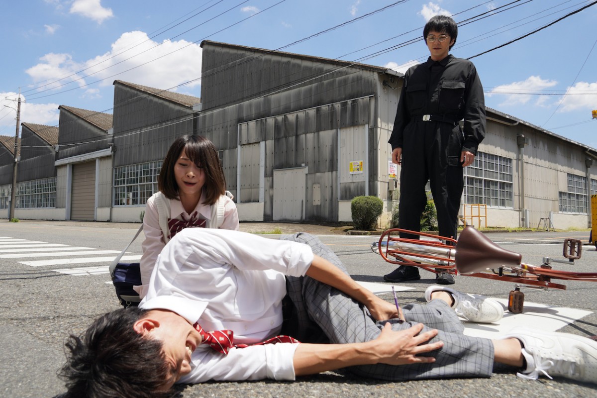 『初恋の悪魔』第4話　謎の犯罪者“世界英雄協会”、犯行声明とクイズで悠日らを翻弄