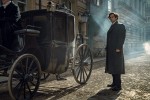 Netflix『エノーラ・ホームズの事件簿2』場面写真