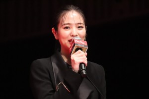 横田真悠、映画『カラダ探し』ジャパンプレミアイベントに登場