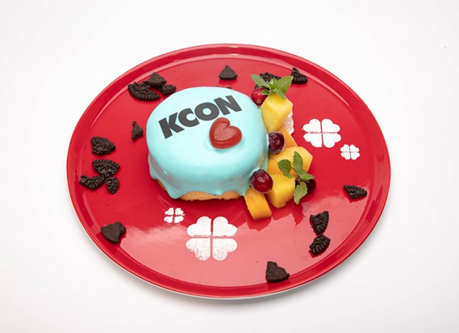 「KCON 2022 CAFE」期間限定オープン！　JO1やINIをイメージしたドリンクなど登場