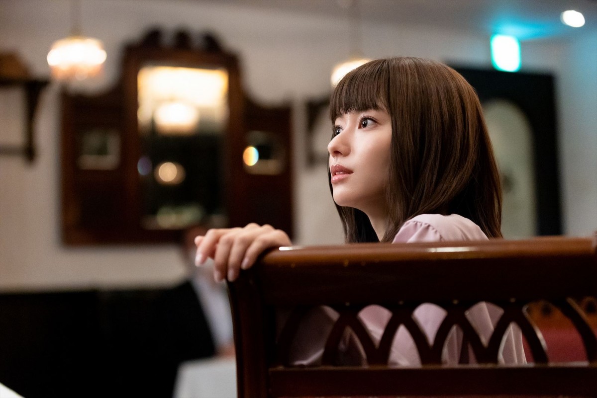 山本舞香＆瀧本美織がW主演『Sister』スタート　妹“凪沙”が愛したのは姉“沙帆の 婚約者だった