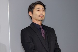 安田顕、映画『ラーゲリより愛を込めて』完成披露舞台挨拶に登場