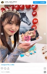 9日の卒業セレモニーでのドレス姿を披露した菅井友香　※「菅井友香」インスタグラム