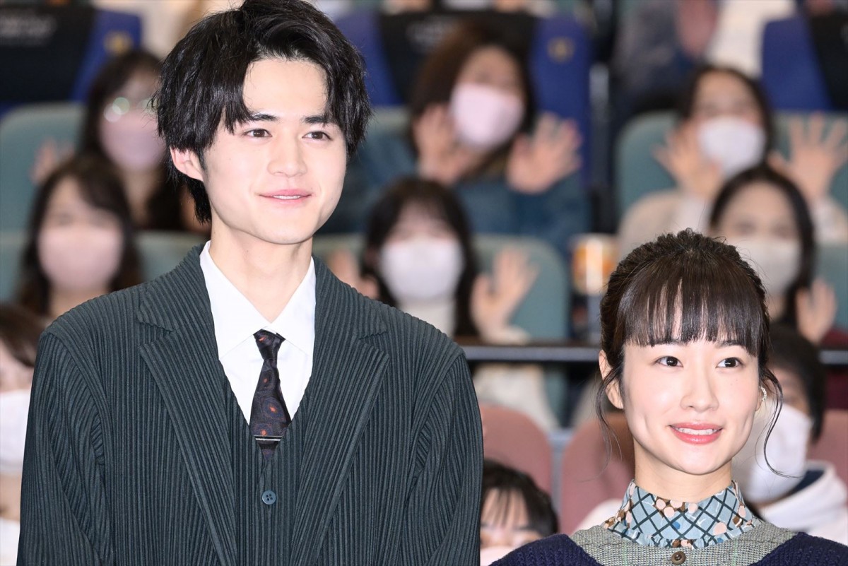 鈴鹿央士、美男美女が集った高校時代を回想　モテ度は「弱火」