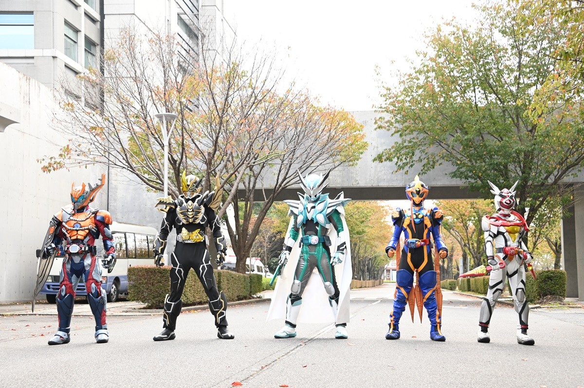 『仮面ライダー』でいられる時間を大切に　前田拳太郎＆簡秀吉、先輩から後輩へ送るエール