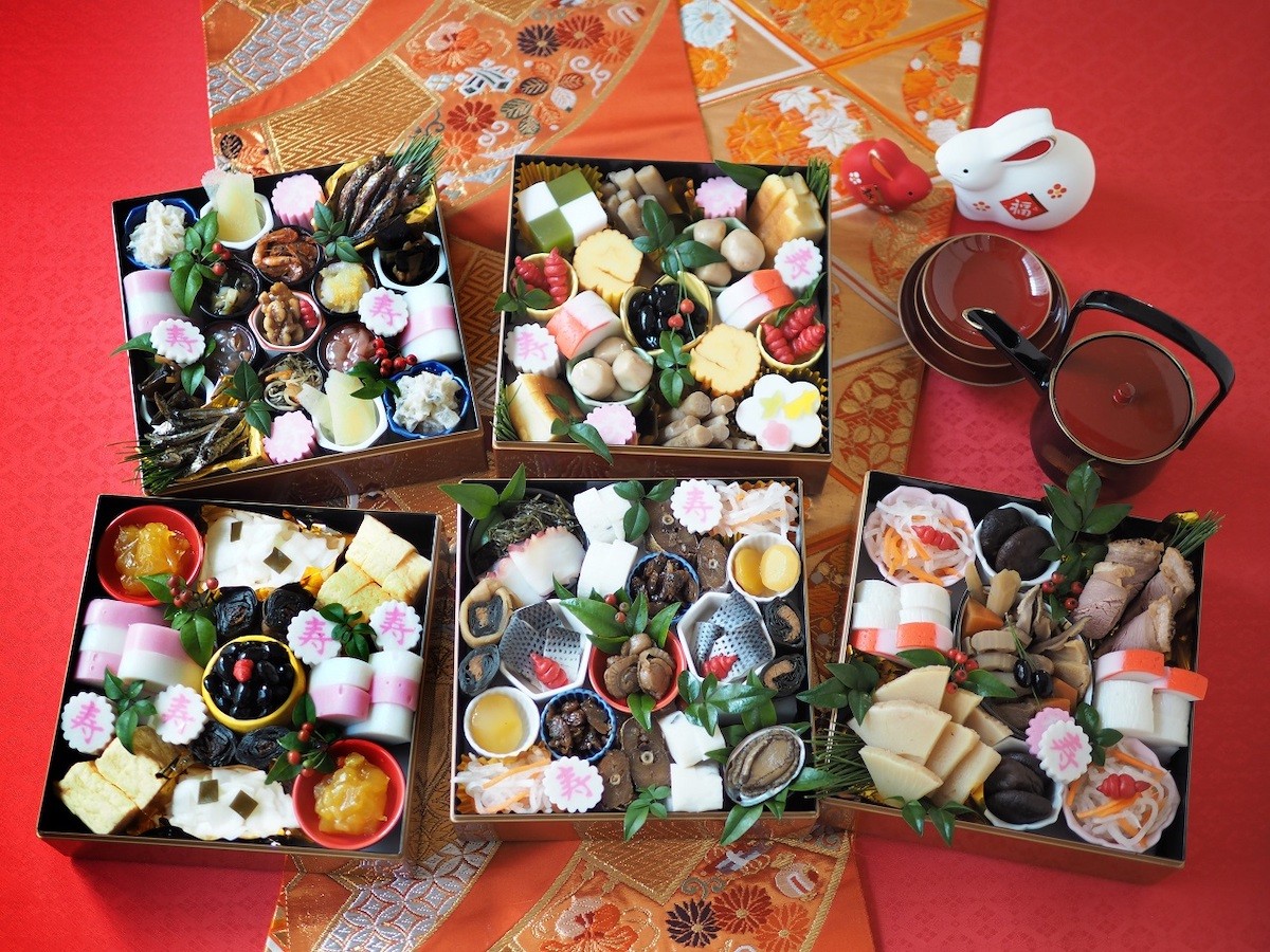 100円ローソン「100円おせち」
