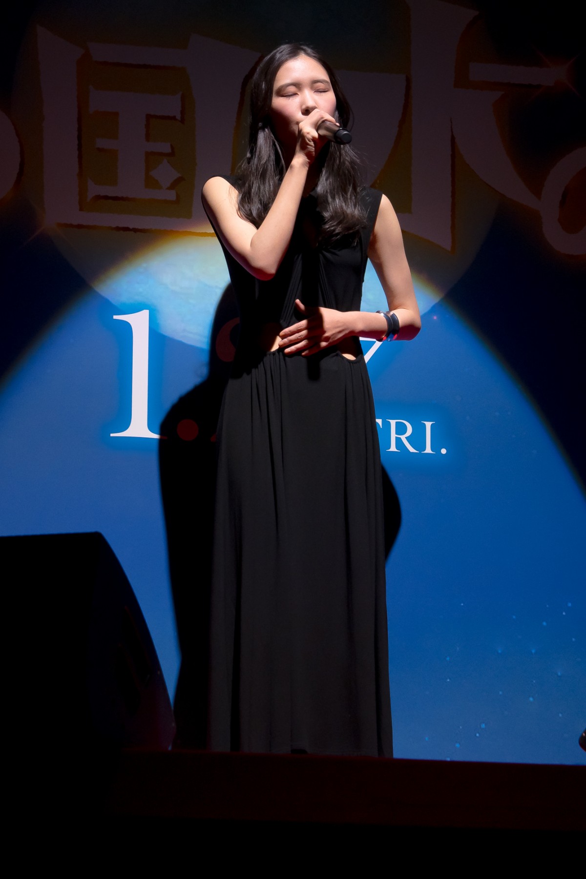 浜辺美波、アフレコで賀来賢人に感謝「すごくホッとしました」