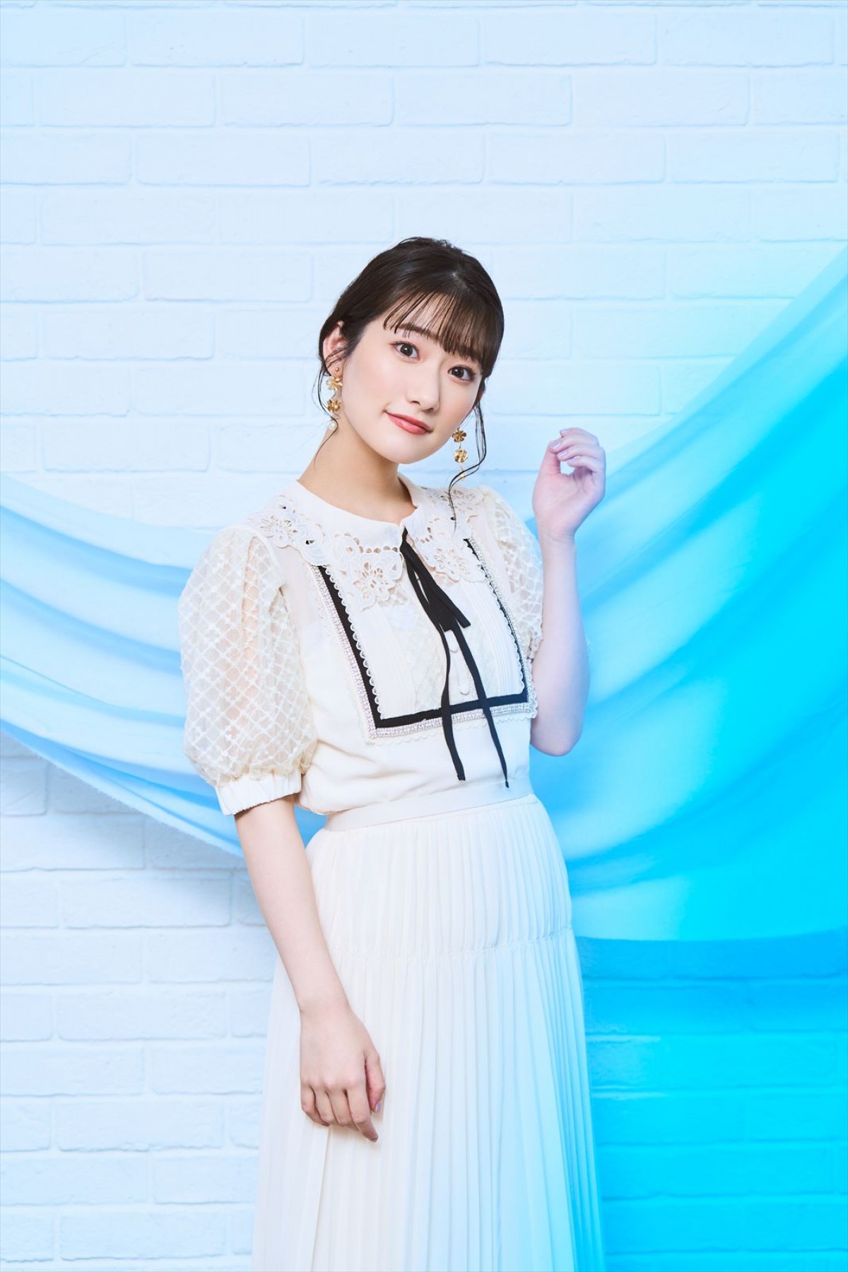 『劇場版 転スラ』岡咲美保＆福本莉子が語る「声優と俳優の芝居の違い」