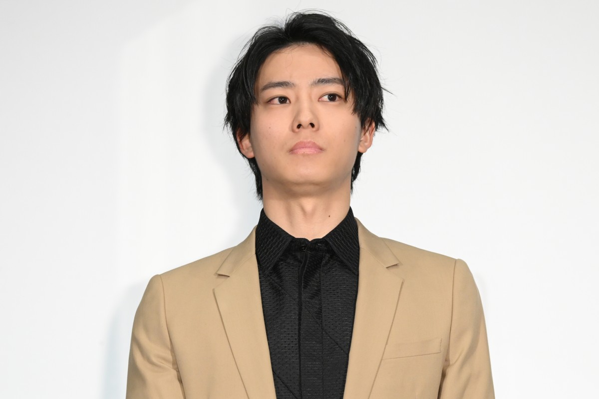 北村匠海、2022年目指すのは「身のぎっしり詰まったカニ味噌」