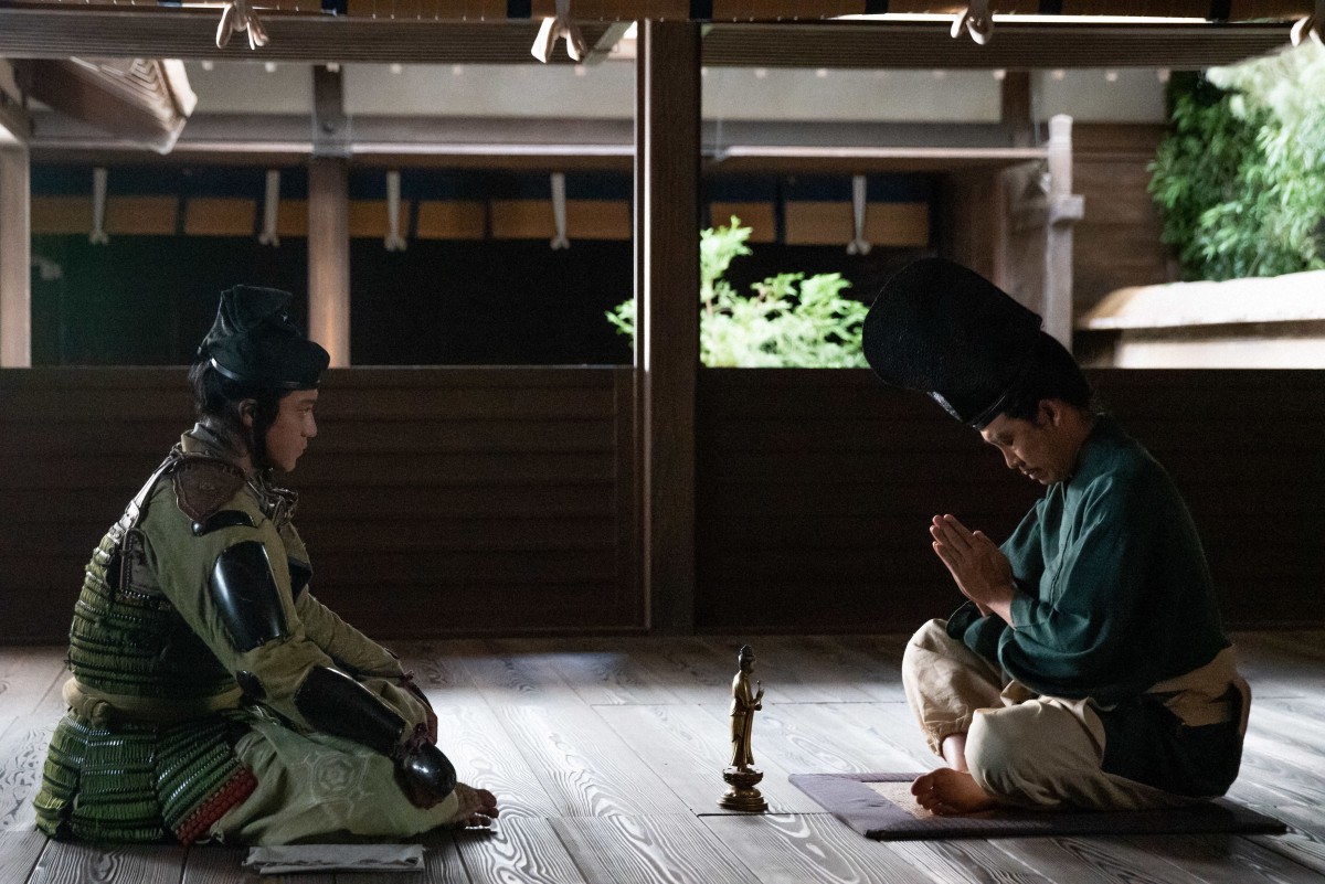 『鎌倉殿の13人』“八重”新垣結衣、墓前で号泣に視聴者もらい泣き「つらすぎるよ…」