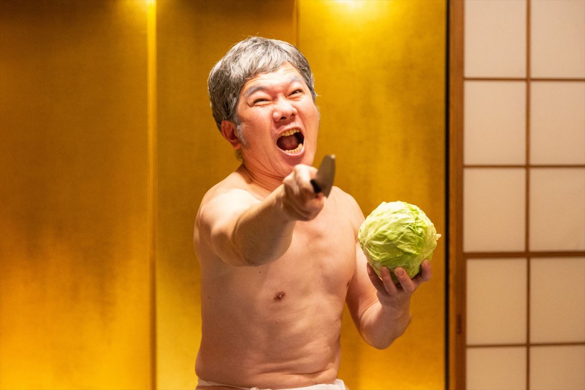 河崎実”不条理どうぶつシリーズ”、『いかレスラー』『コアラ課長』に次ぐ新作は『タヌキ社長』