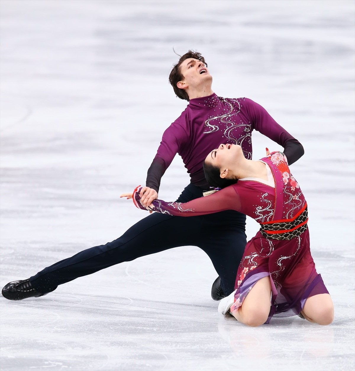 羽生結弦、宇野昌磨、鍵山優真が華麗に舞う！『フィギュアスケートLife Vol.26』掲載カット