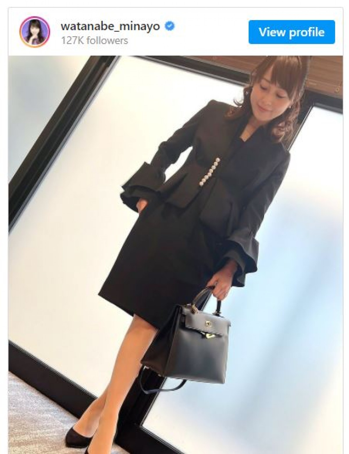 渡辺美奈代、卒業コーデ披露に絶賛の声「素敵なセレモニースーツ」「いつまでも綺麗」