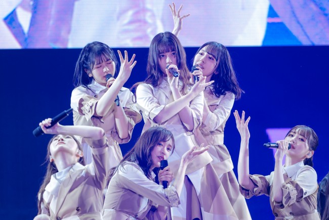 日向坂46、東京ドーム公演で新曲「僕なんか」をサプライズ初披露