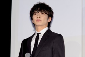 佐藤大樹、ドラマ『恋に落ちたおひとりさま～スタンダールの恋愛論～』配信開始記念イベントに登場