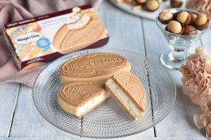 20220530_「クリスピーサンド『マカデミアナッツ スカッチ』（期間限定）」
