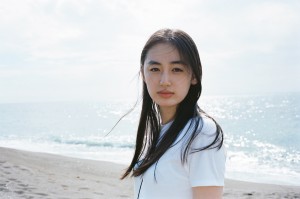 女優・八木莉可子、初の写真集発売へ！