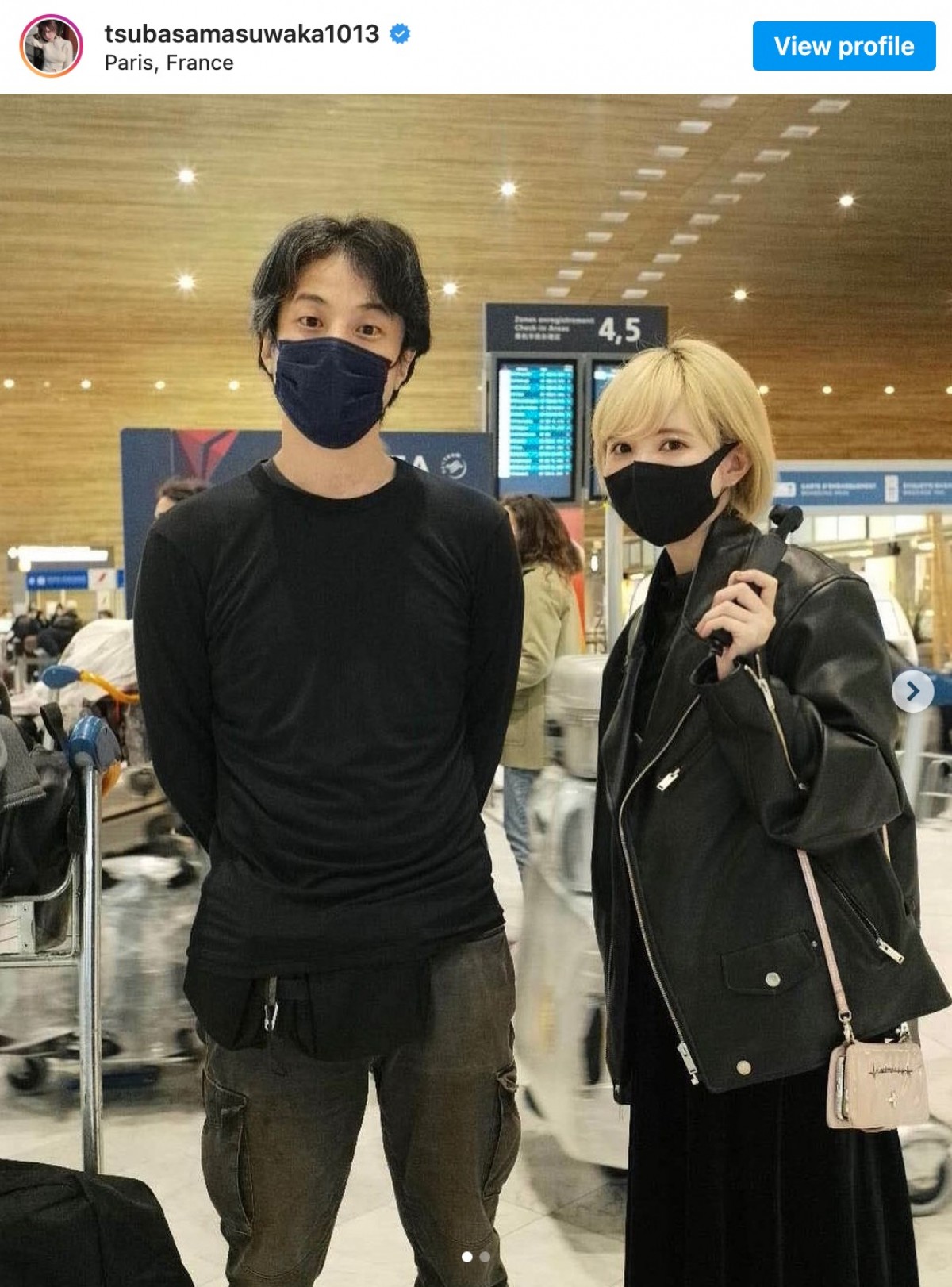 （左から）ひろゆき、益若つばさ　※「益若つばさ」インスタグラム