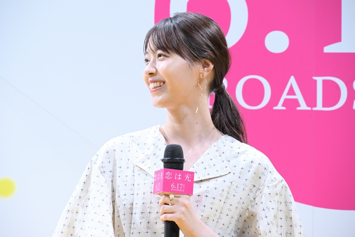 西野七瀬、自身が思う“恋の定義”を明かす