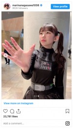 ダースベイダー“女体化”風コーデを披露した長澤茉里奈　※「長澤茉里奈」インスタグラム