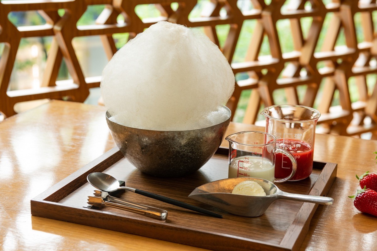 自由研究をイメージした「かき氷」東京・青山に登場！　好みの食べ方が楽しめる一品