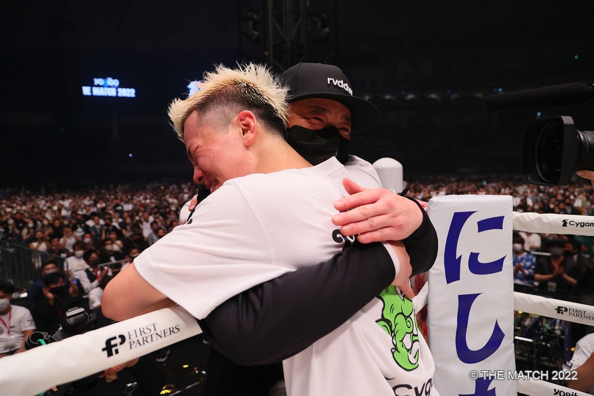 『THE MATCH』対戦表明から6年7ヵ月　那須川天心が判定で武尊に勝利