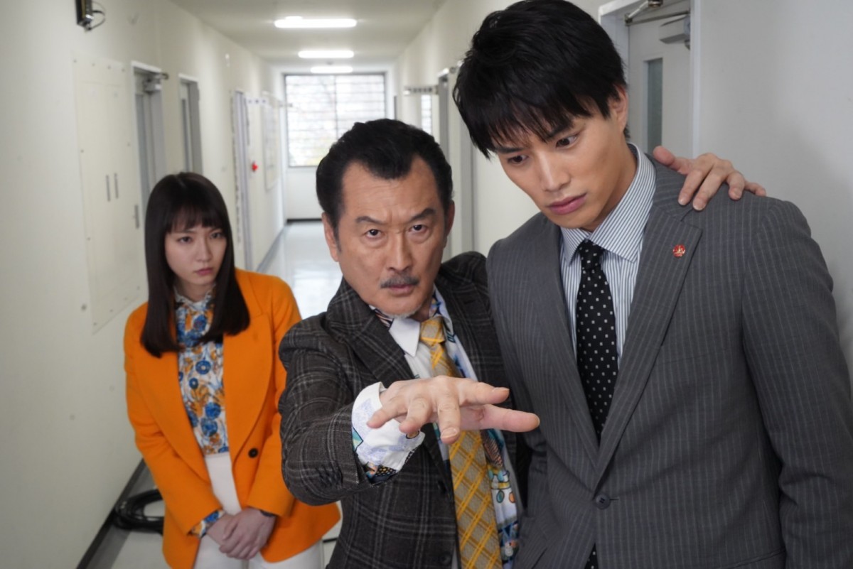 吉田鋼太郎×吉岡里帆『監察の一条さん』ゆるふわ胸キュン爆盛の場面写真一挙解禁