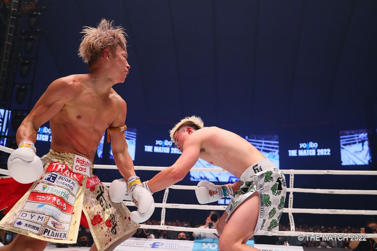 『THE MATCH』対戦表明から6年7ヵ月　那須川天心が判定で武尊に勝利