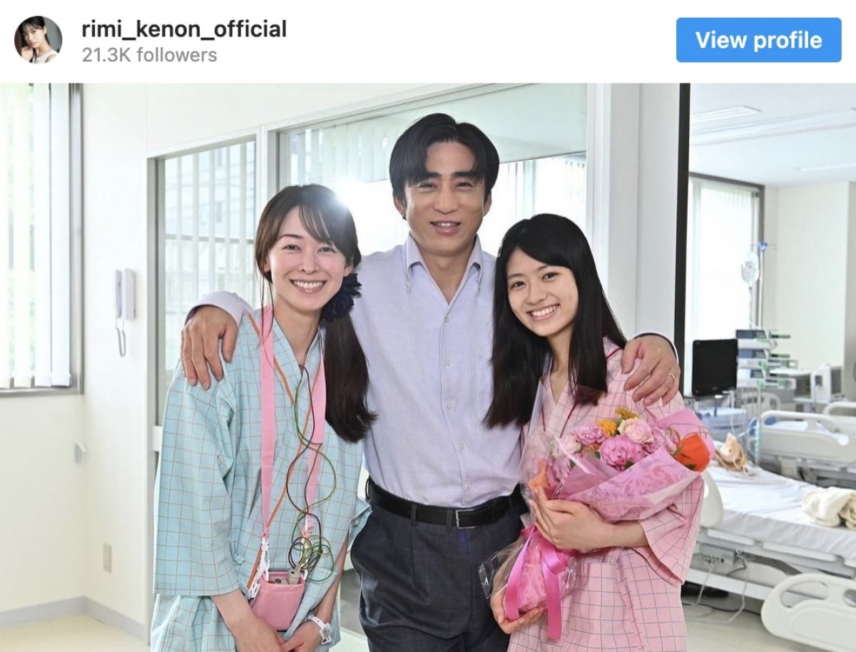 (左から)森脇英理子、松本幸四郎、凛美 ※「凛美」インスタグラム