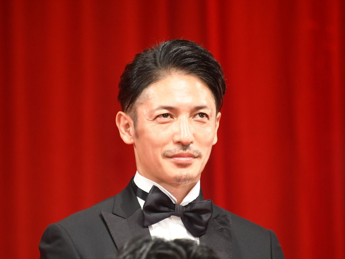 山崎賢人、盟友・吉沢亮からの絶賛に「うれしいっすね」と破顔！