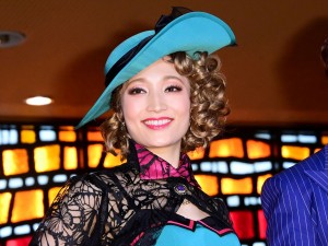 ミュージカル『ガイズ＆ドールズ』初日囲み取材に出席した望海風斗