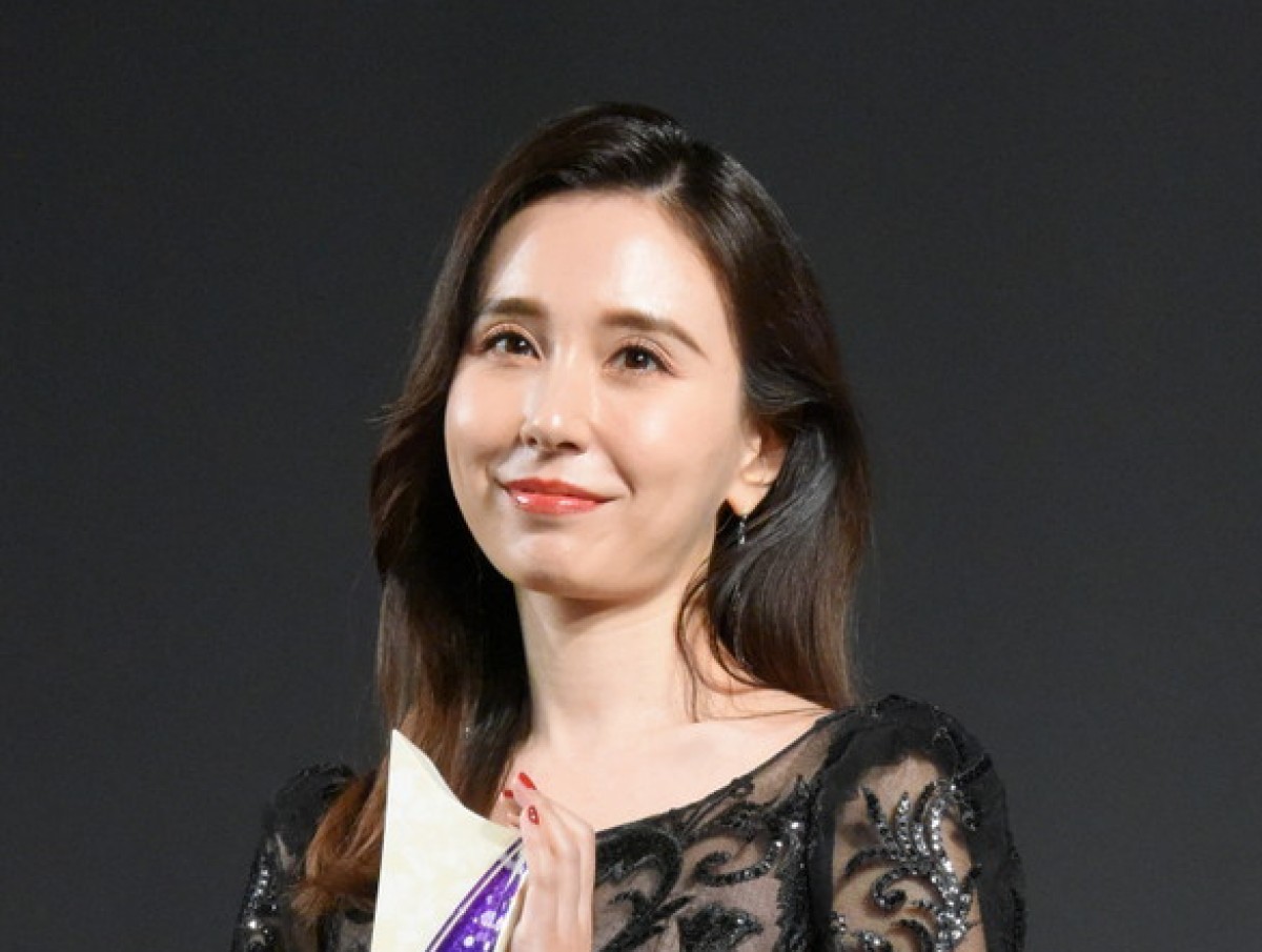 May J.＆尚玄のバースデー婚発表に祝福殺到　「表現者として共に高め合っていきたい」