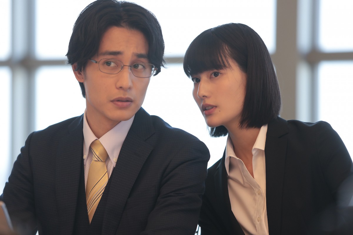 『家庭教師のトラコ』“トラコ”橋本愛の変身ぶりに称賛続々「振り幅すげえ」