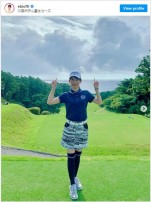 ゴルフを楽しんだ様子の海老原優香 ※海老原優香