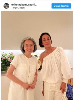 【写真】中村江里子アナ、“同期”近藤サトアナと偶然のおそろい2ショットに反響