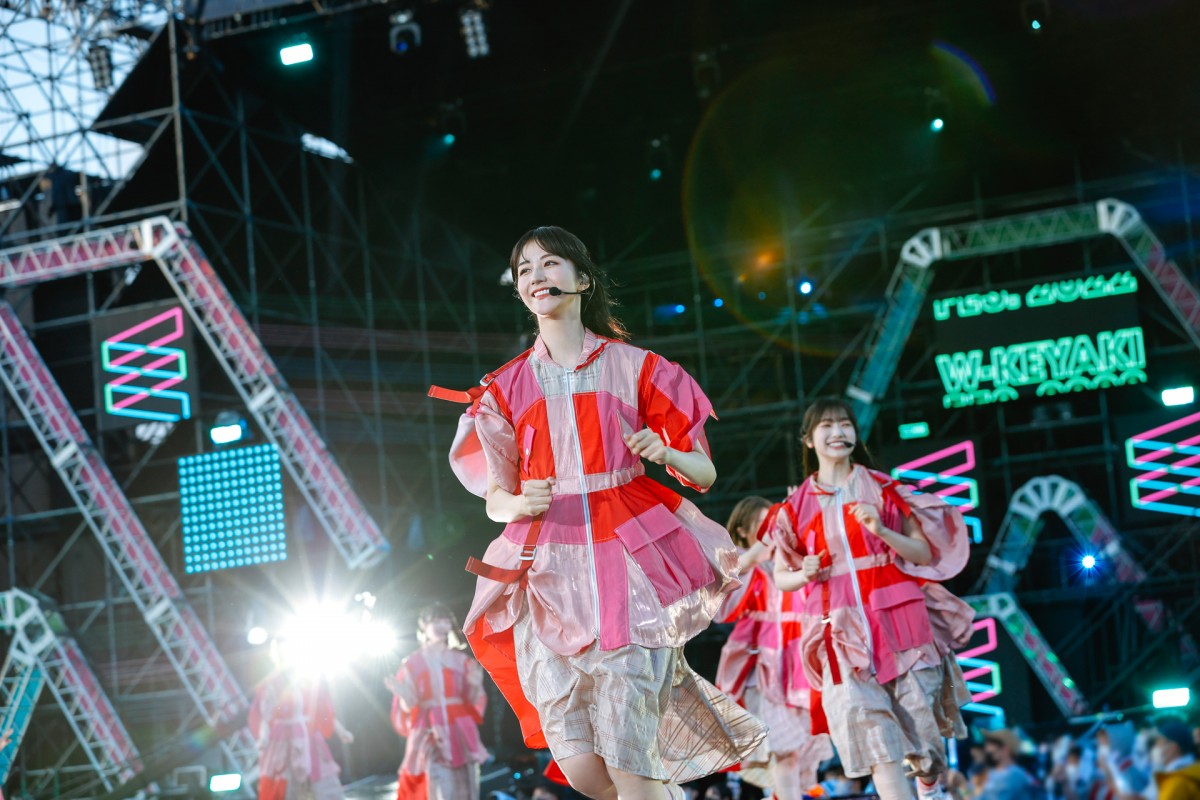 櫻坂46・尾関梨香＆原田葵が卒業セレモニー　7年間のアイドル活動に感謝