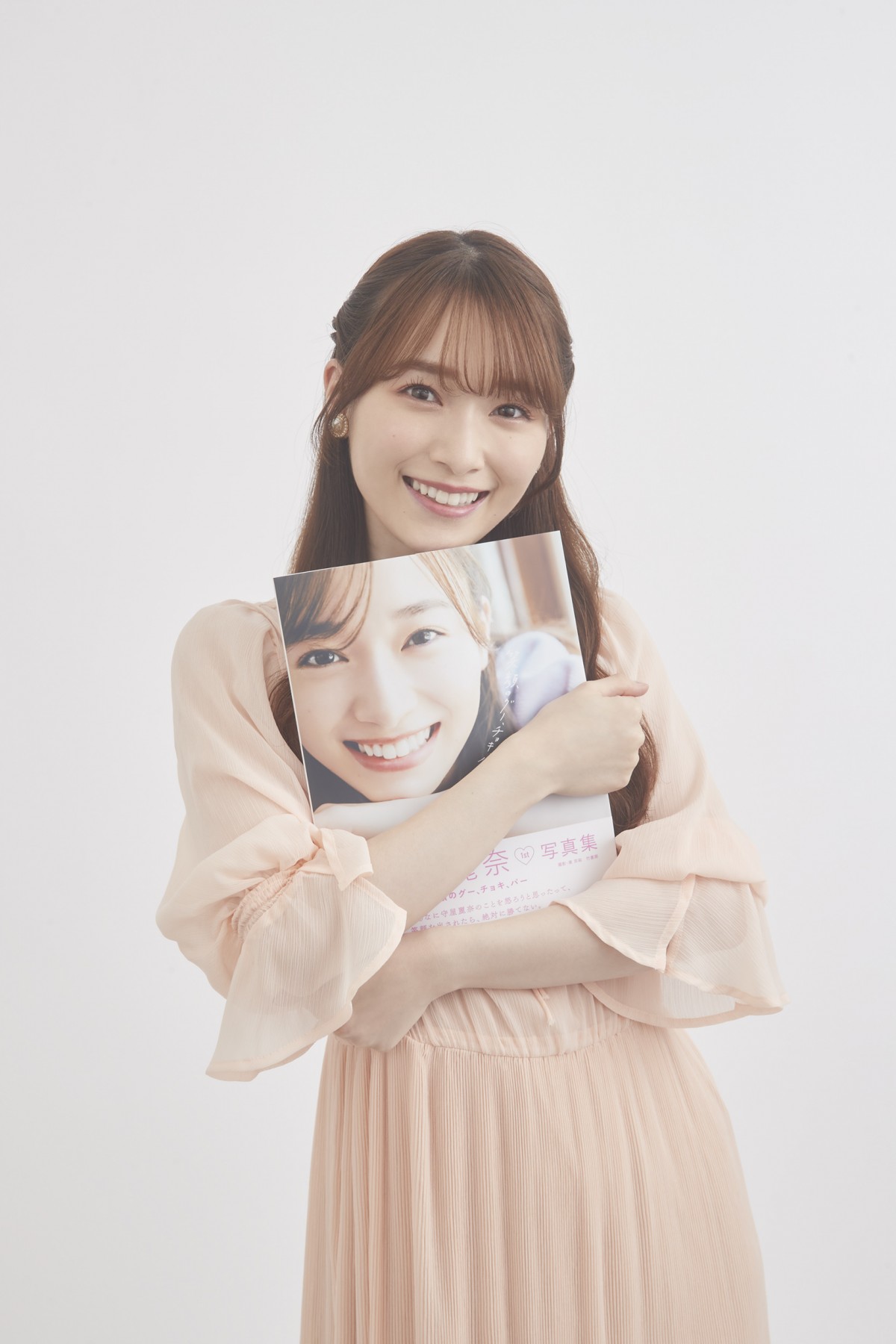 櫻坂46・守屋麗奈、1st写真集は「520点です！」　体作りで意識したこと明かす
