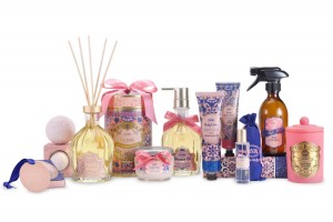 『SABON Holiday Collection 2022 先行販売 POP UP SHOP』