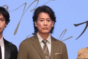 唐沢寿明、縦型ドラマ『トップギフト』完成報告イベントに登場